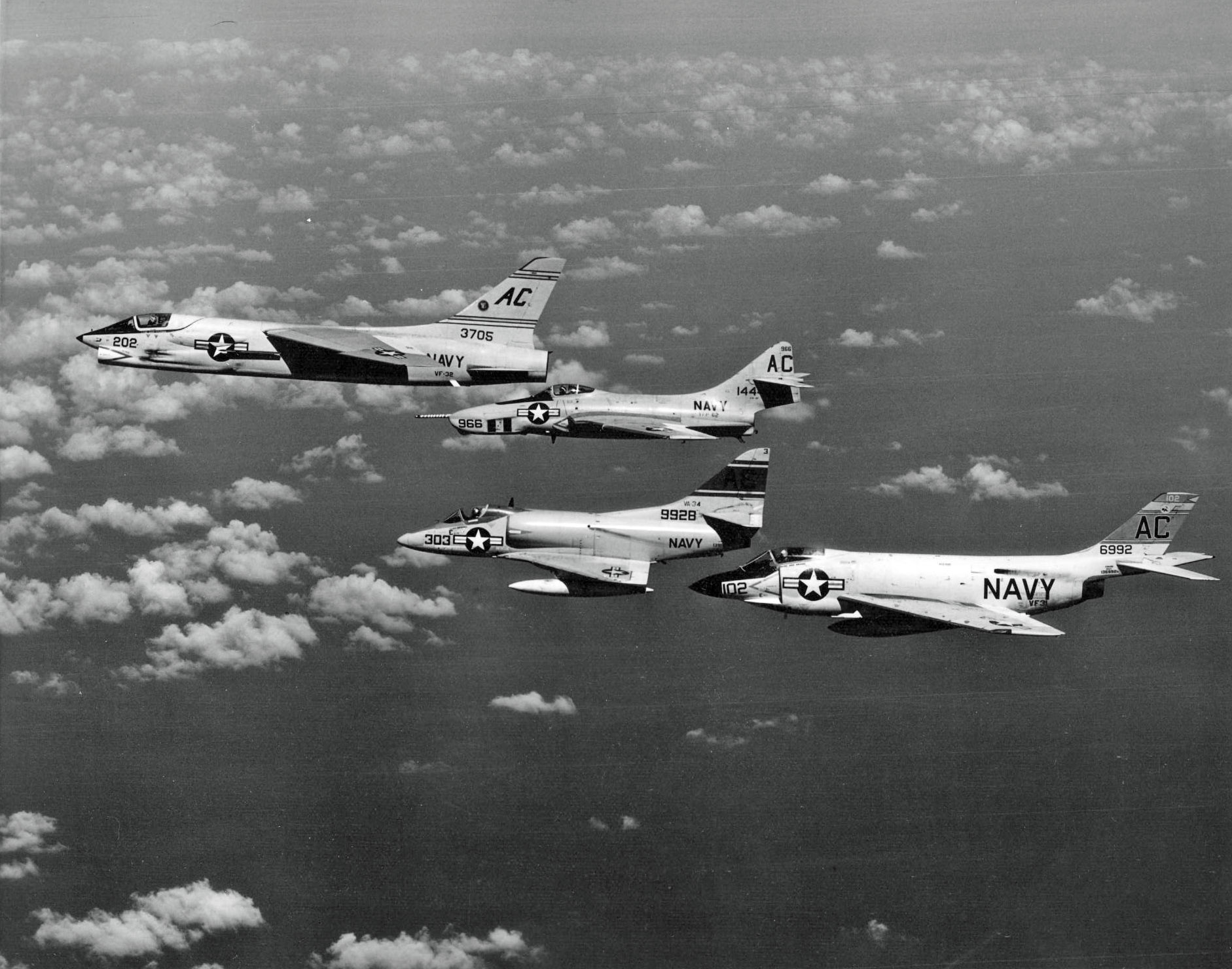 Carrier_Air_Group_3_planes_1958